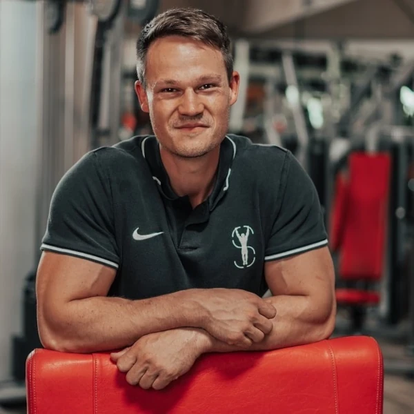 Portrait von Yannick Schlemm, Fitnesscoach