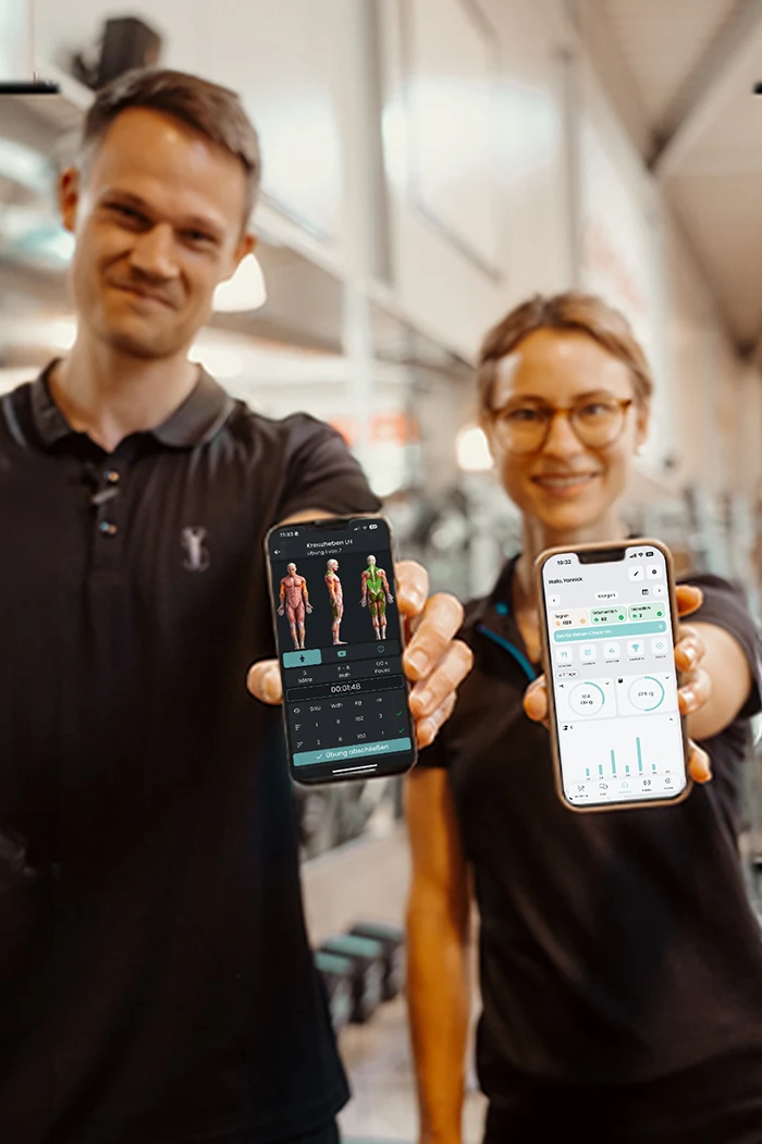 Trainer nutzt die Online Coach App